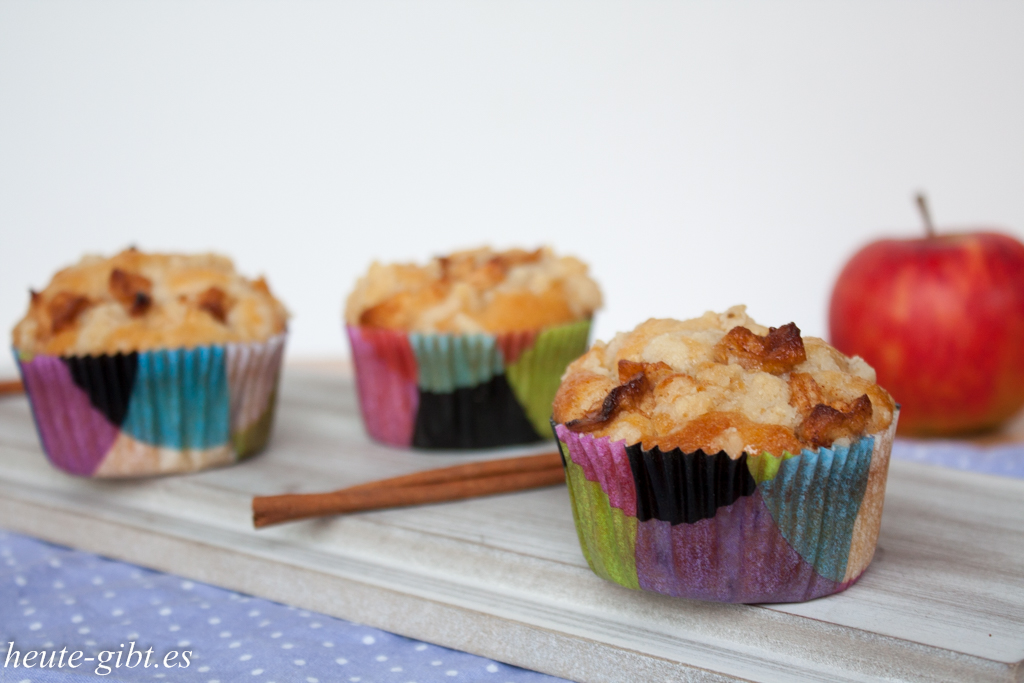 Apfel-Zimt-Muffins mit Streuseln – Wir backen mit Leila