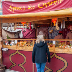 Mittelaltermarkt Esslingen Speisen Orient