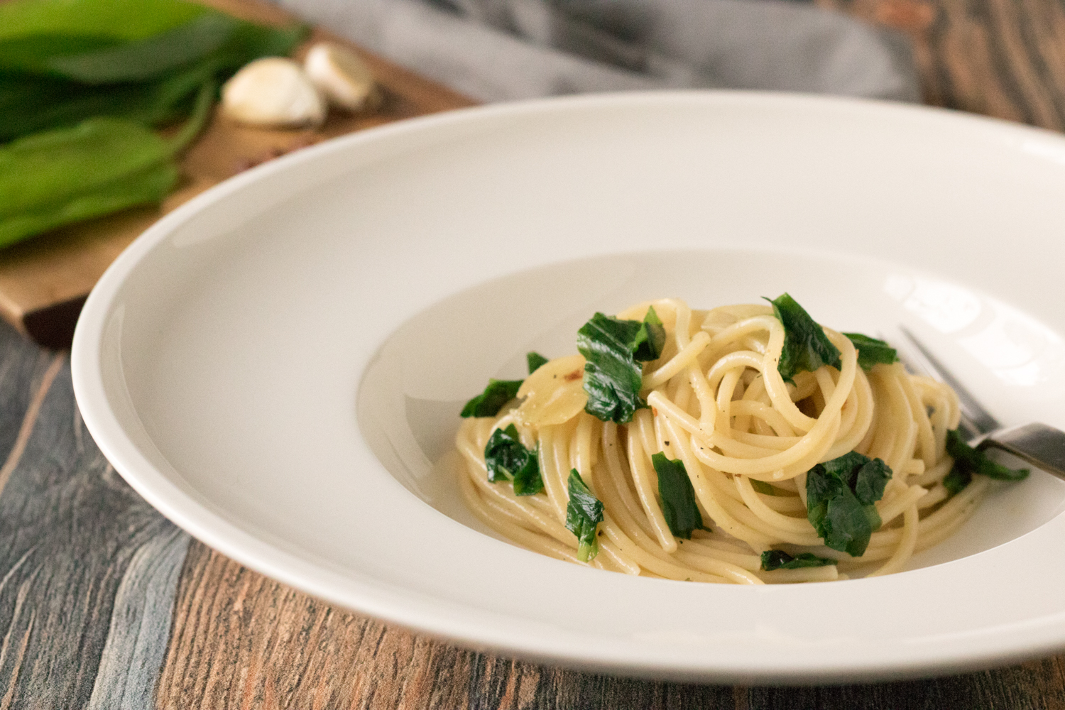 Spaghetti mit Bärlauch – leckere Nudeln in nur 15 Minuten