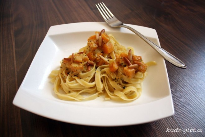 Pasta mit Butternut-Kürbis