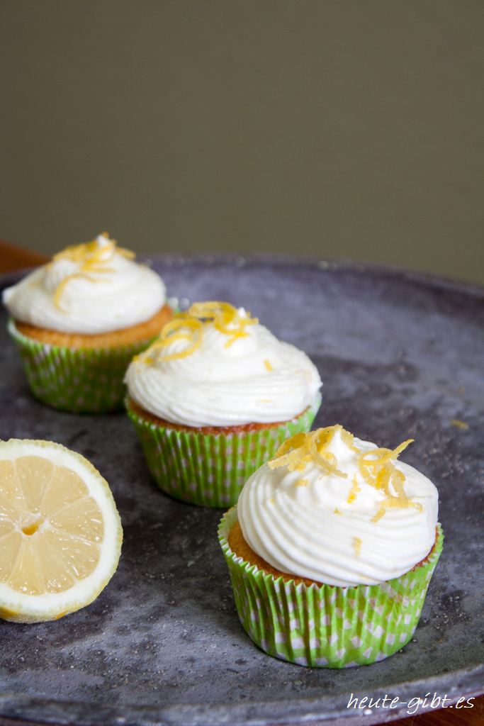 Zitronen-Cupcakes