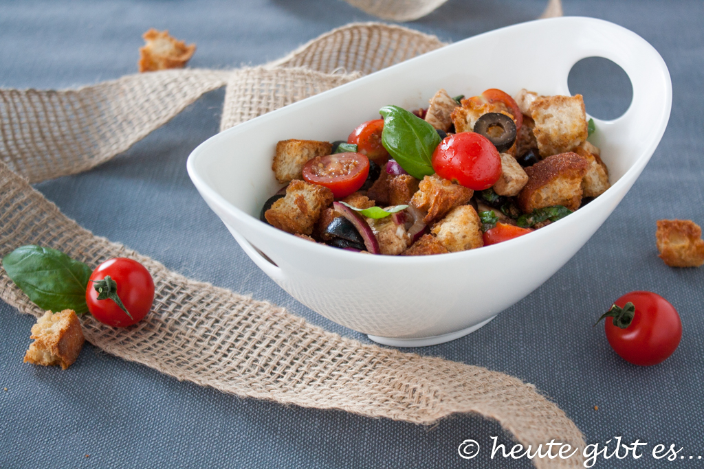 Panzanella croccante Salat