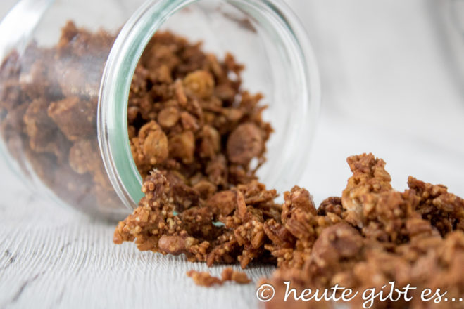 Pumkin Spice Granola - herbstliches Müsli mit Kürbis - selbstgemacht