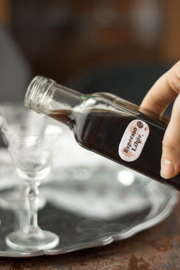 Hausgemachter Espressolikör – schnelles Rezept und 3 leckere Varianten Hausgemachter Espressolikör – schnelles Rezept und 3 leckere Varianten