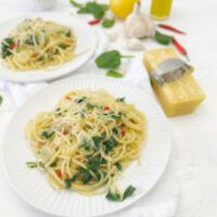 Spaghetti aglio e olio mit Spinat